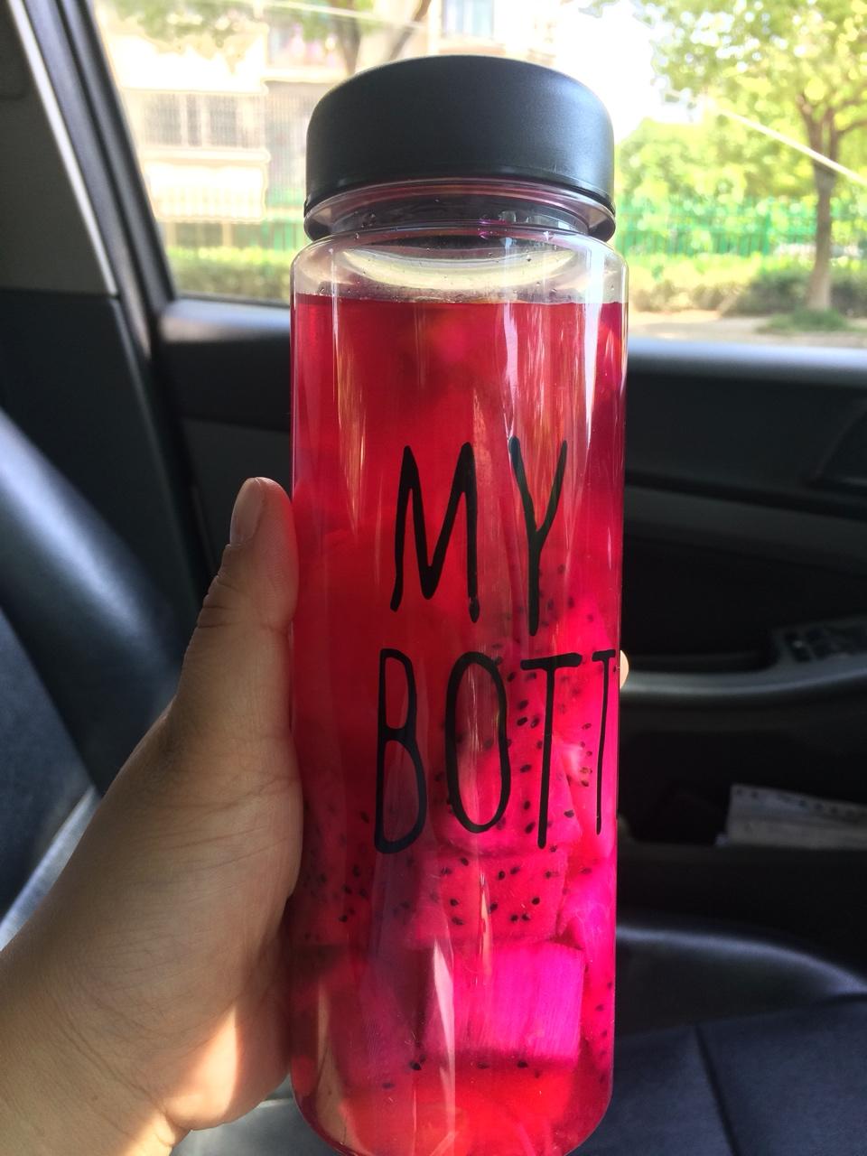 Detox Water(健康排毒水）