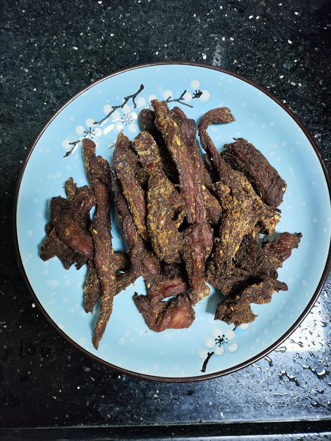 香辣手撕牛肉干（猪肉干）