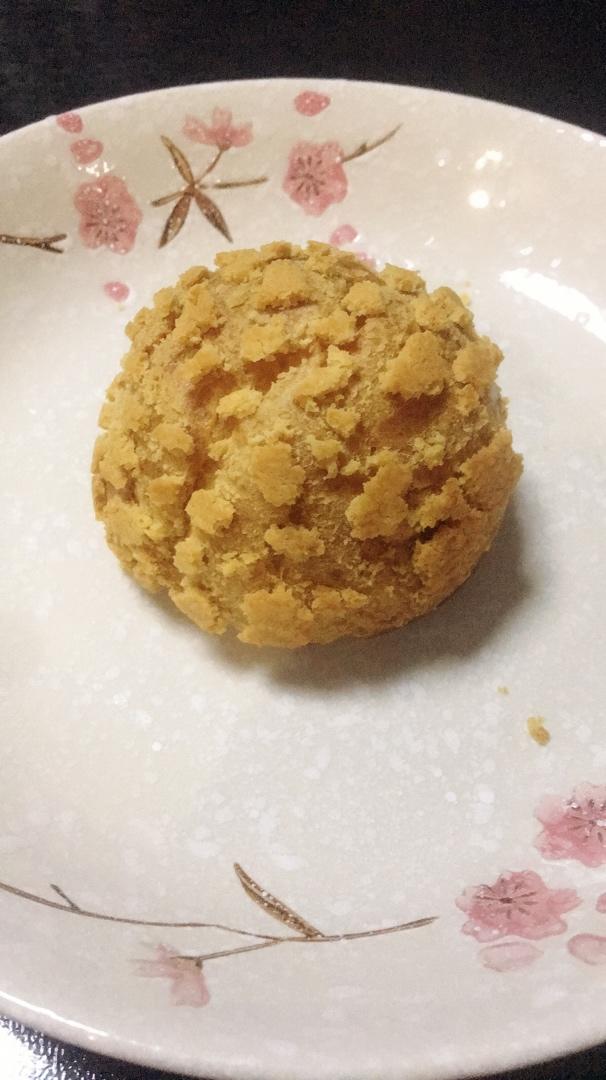 一口就爆浆的卡士达酥皮泡芙