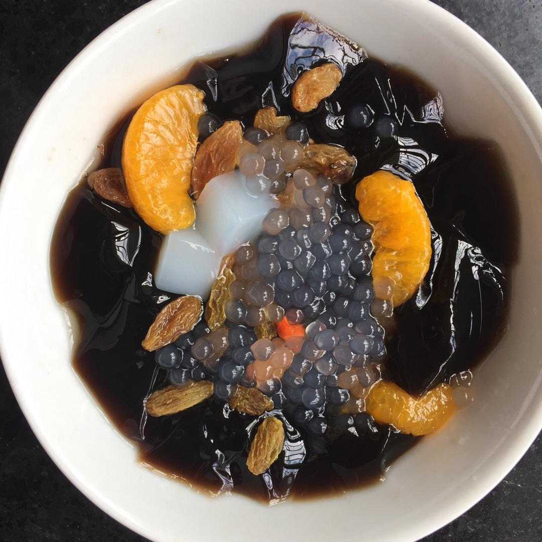 西米烧仙草水果捞