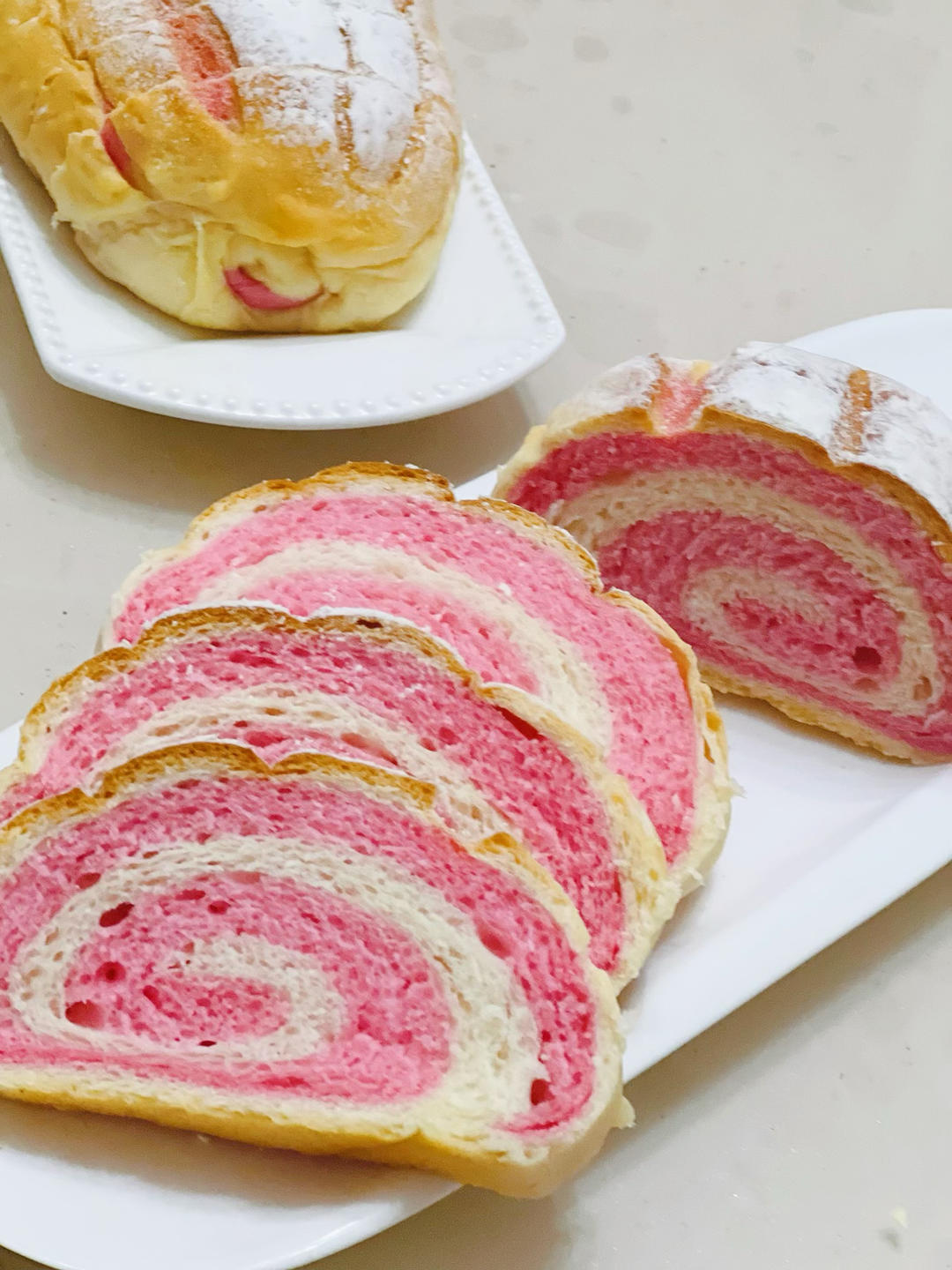 抹茶双色牛奶哈斯面包