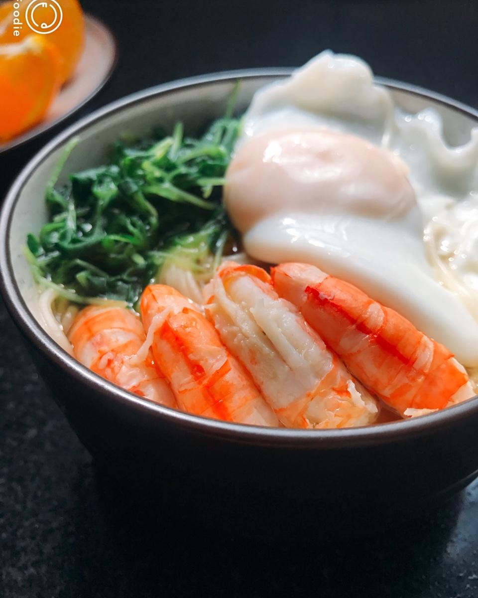 豪华版鲜虾牛肉面（超级快手版）