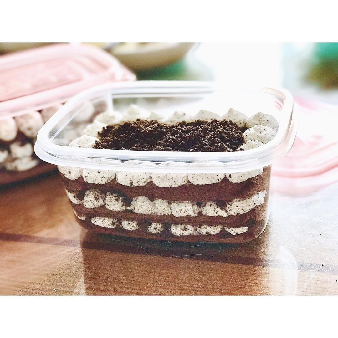 好吃到流泪的奥利奥咸奶油盒子蛋糕