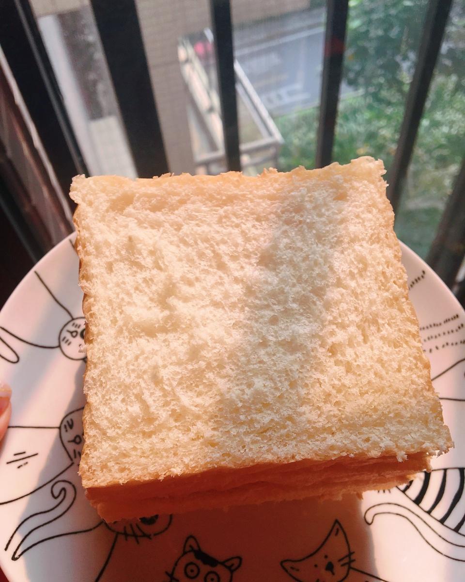 《Tinrry+》软绵绵的白吐司