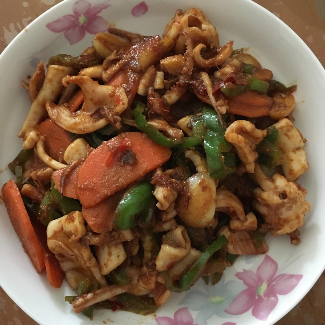 酱爆铁板鱿鱼（家庭版）