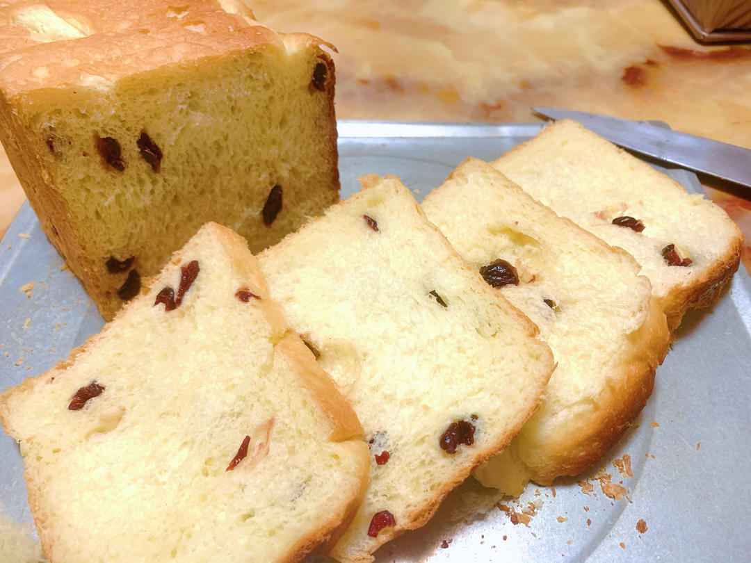 做一次就成功的牛奶吐司面包（手和面揉出手套膜）最后附全麦吐司