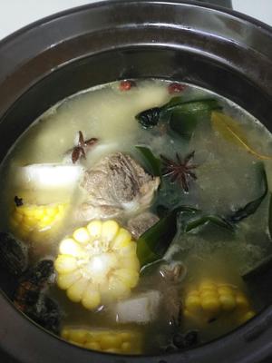 海带玉米莲藕排骨汤的做法 步骤10