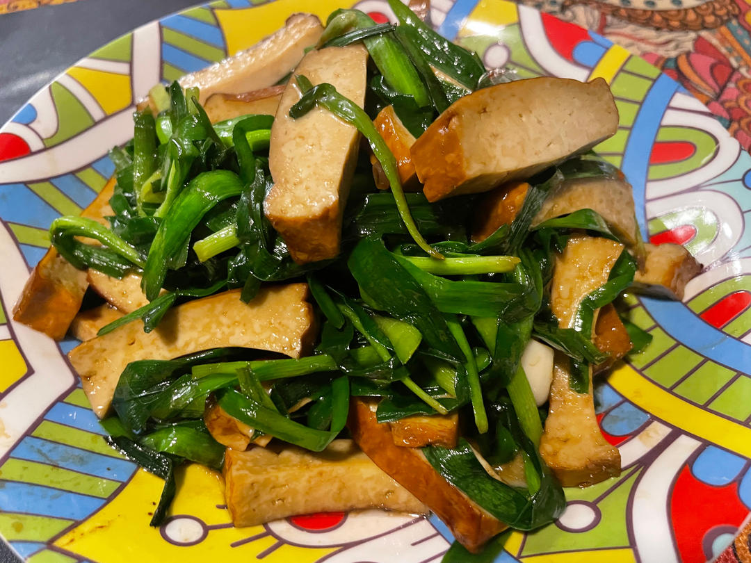 韭菜炒香干