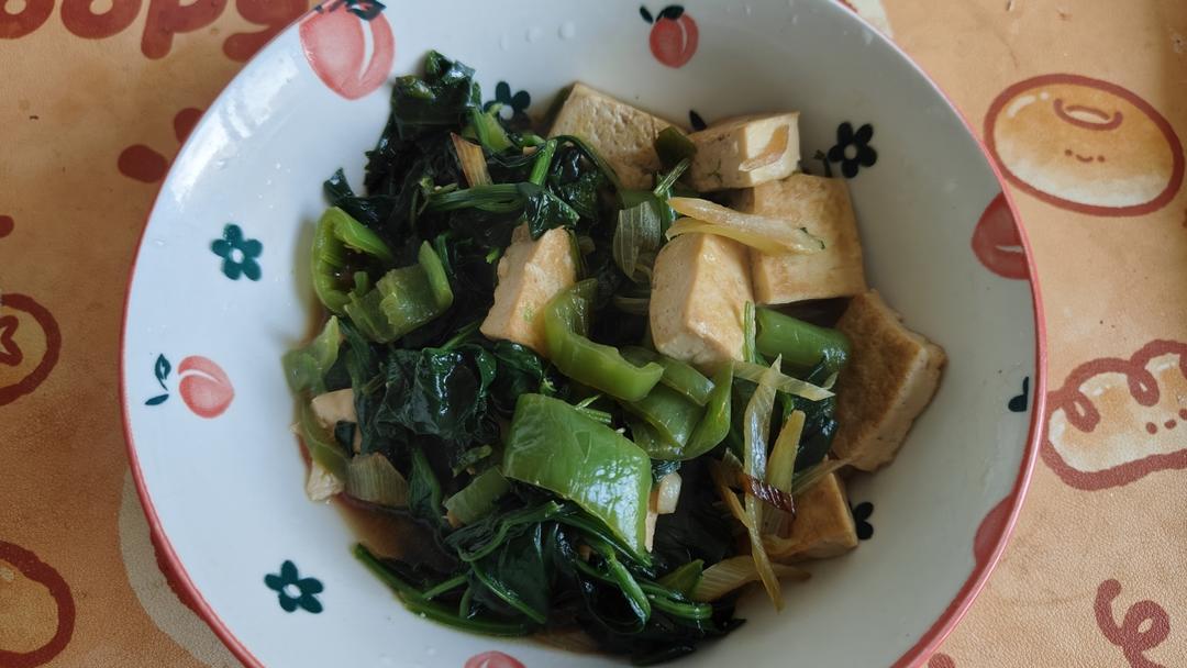 菠菜炒豆腐
