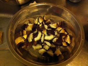 香菇土豆的做法 步骤2
