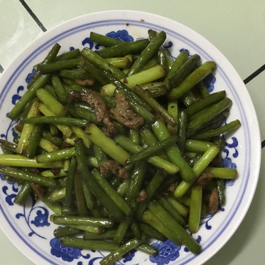 蒜苔炒肉