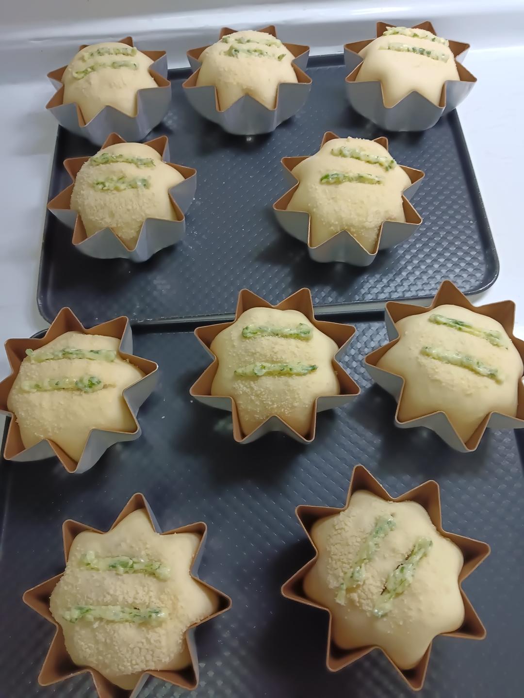 蒜香肉松小炸弹面包（烫种）