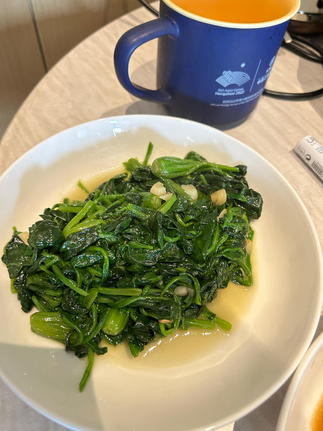 不涩口又嫩的清炒菠菜