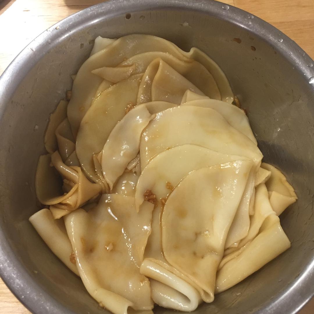 凉拌饺子皮