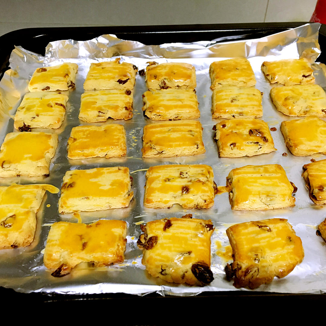 葡萄奶酥(超酥香的饼干)