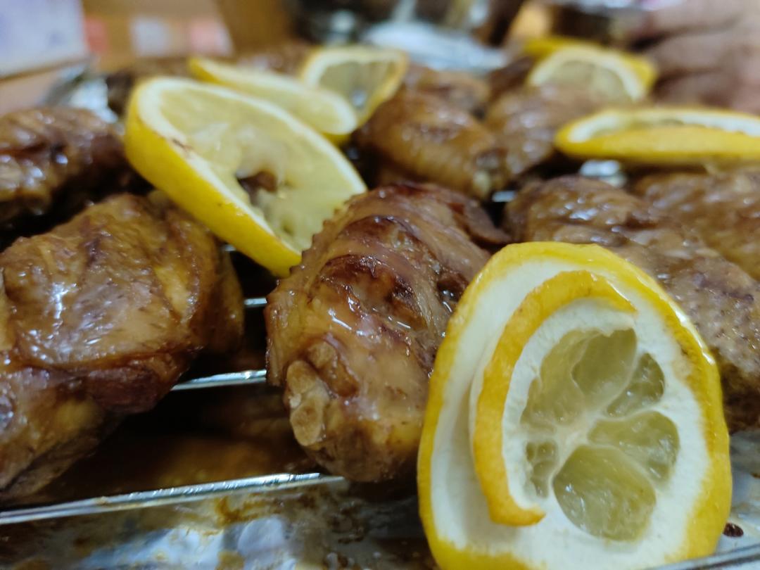 好吃到舔手指的🍋柠檬蒜香烤鸡翅-「家庭版」