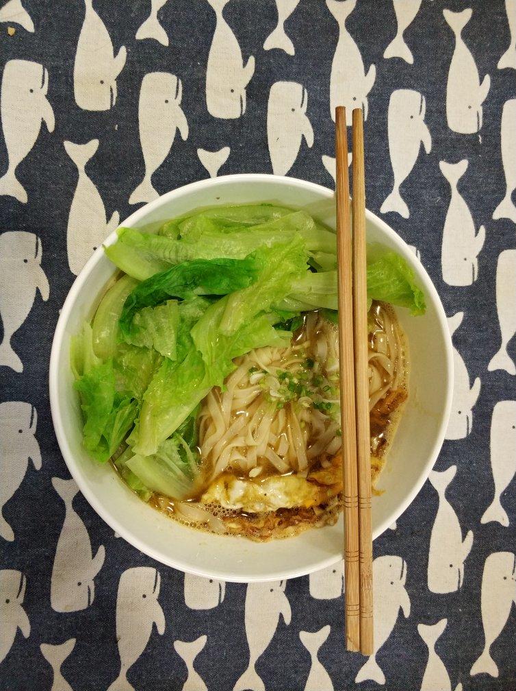 青菜煎蛋面