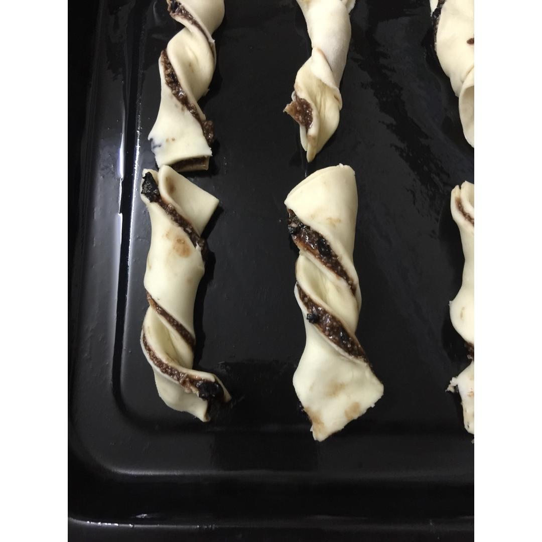 饼皮千层椰蓉酥