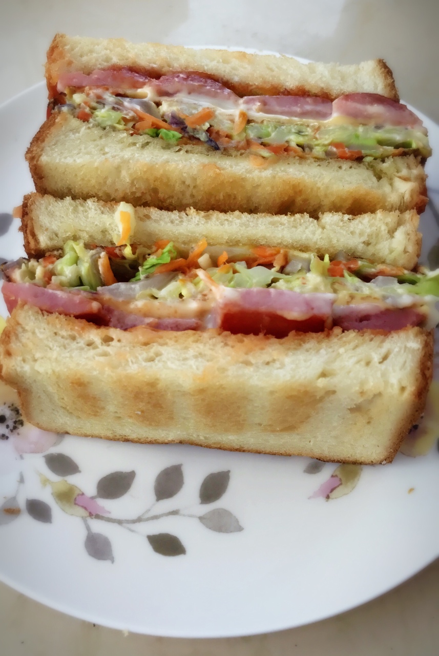 陈小彤做的韩国街边小吃同款韩式早餐三明治