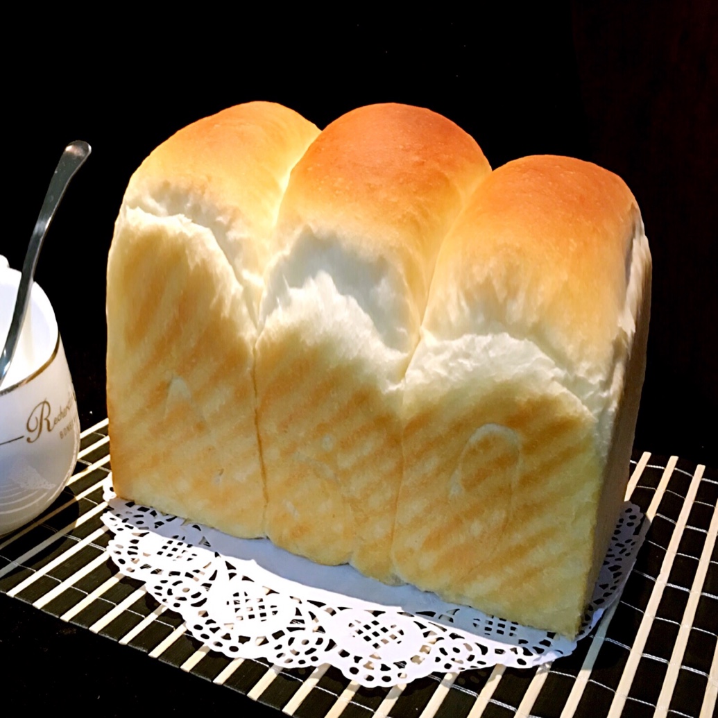 糯米粉蜂蜜酸奶无水吐司（糖人最爱）