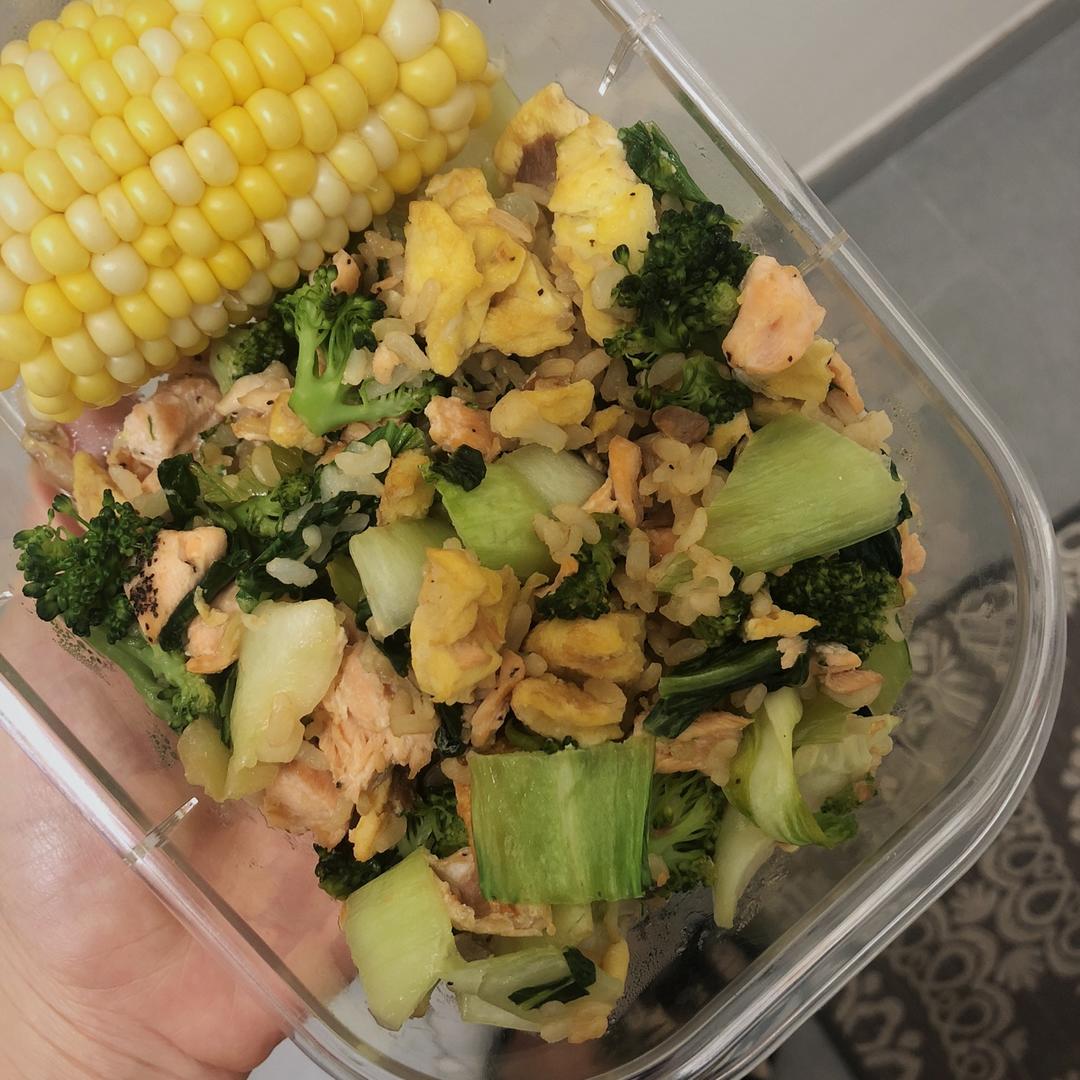 三文鱼蛋炒饭