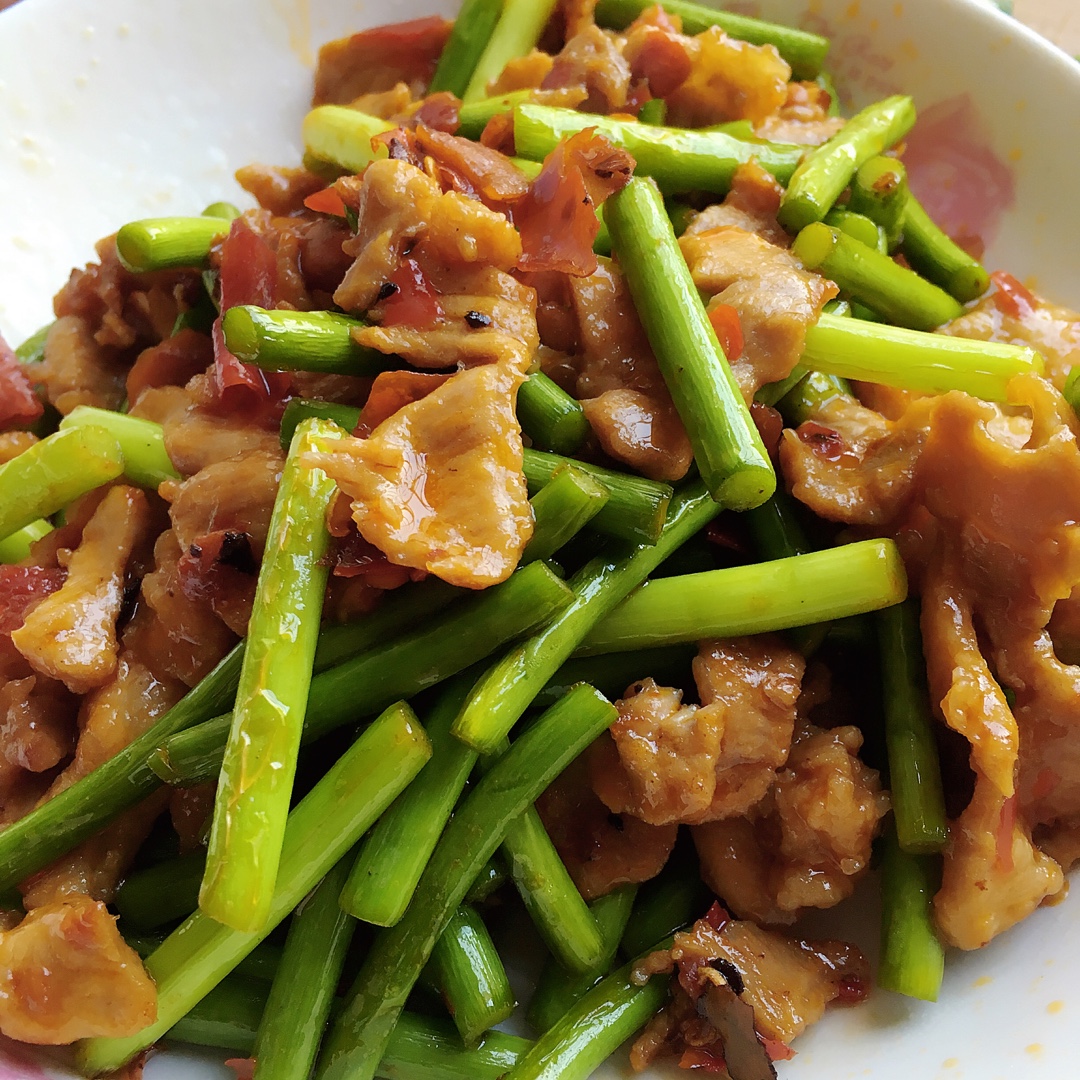 蒜薹炒肉丝