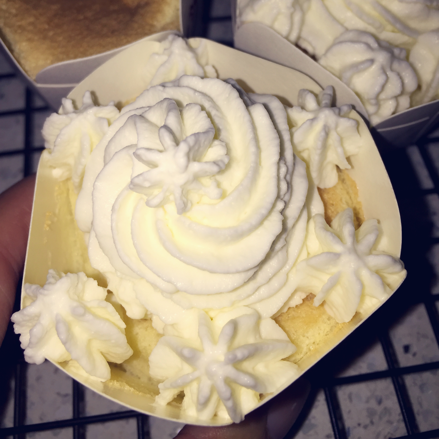 戚风小纸杯蛋糕
