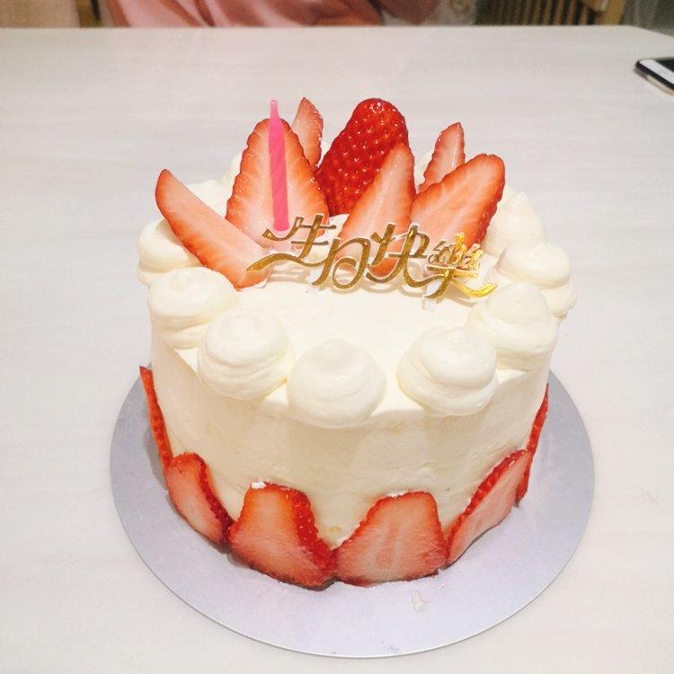 《Tinrry+》草莓奶油蛋糕（8寸配方）