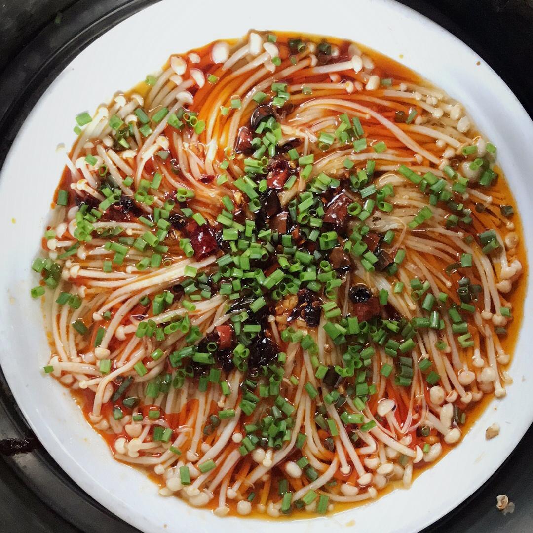 蒜蓉蒸金针菇
