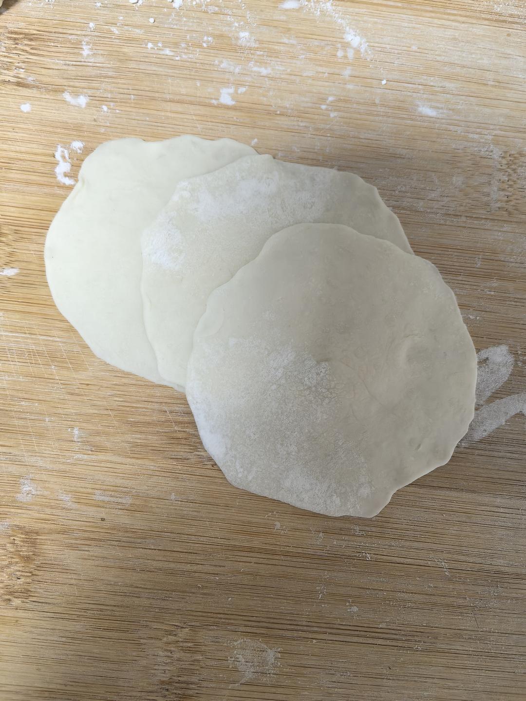 手工揉面三分钟，又韧又薄又好包的饺子皮