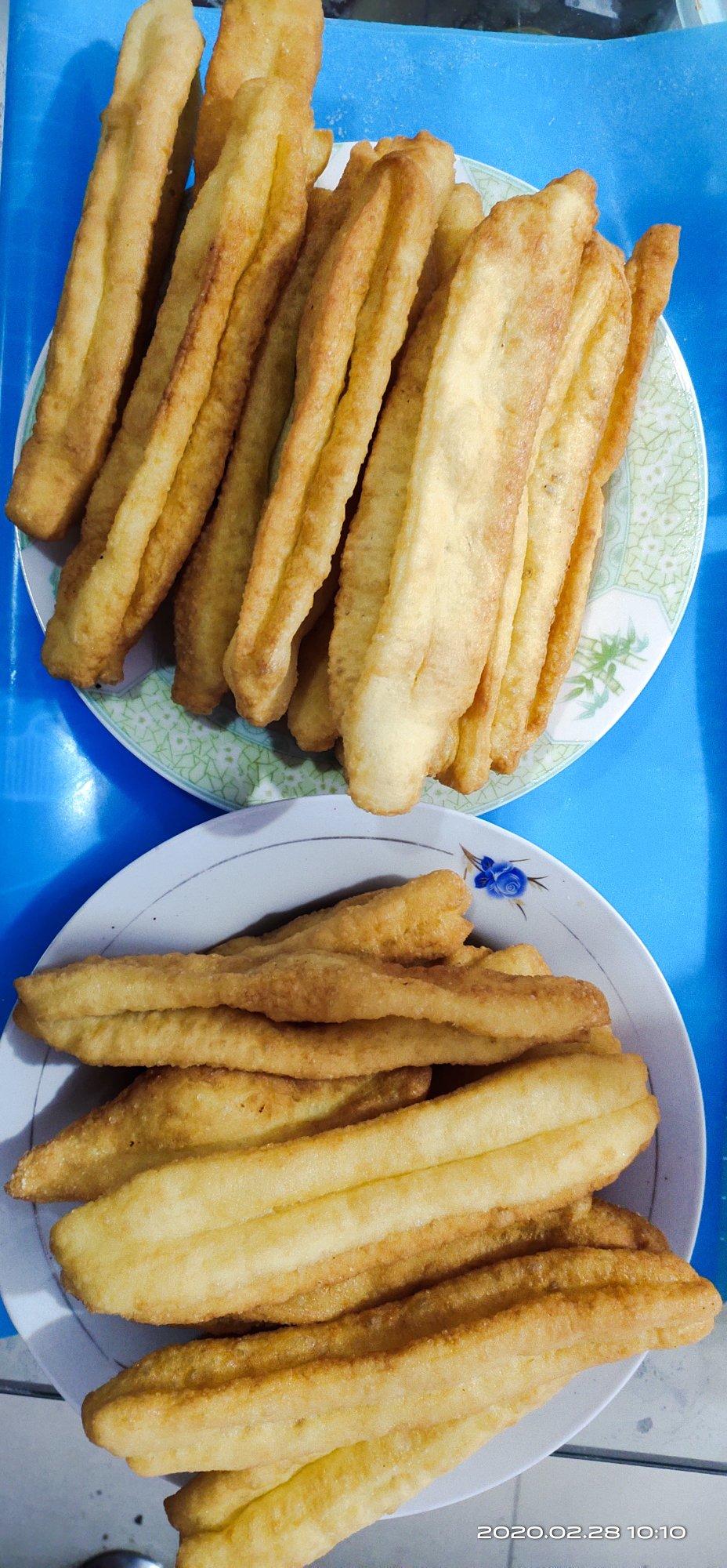 自制无泡打粉油条