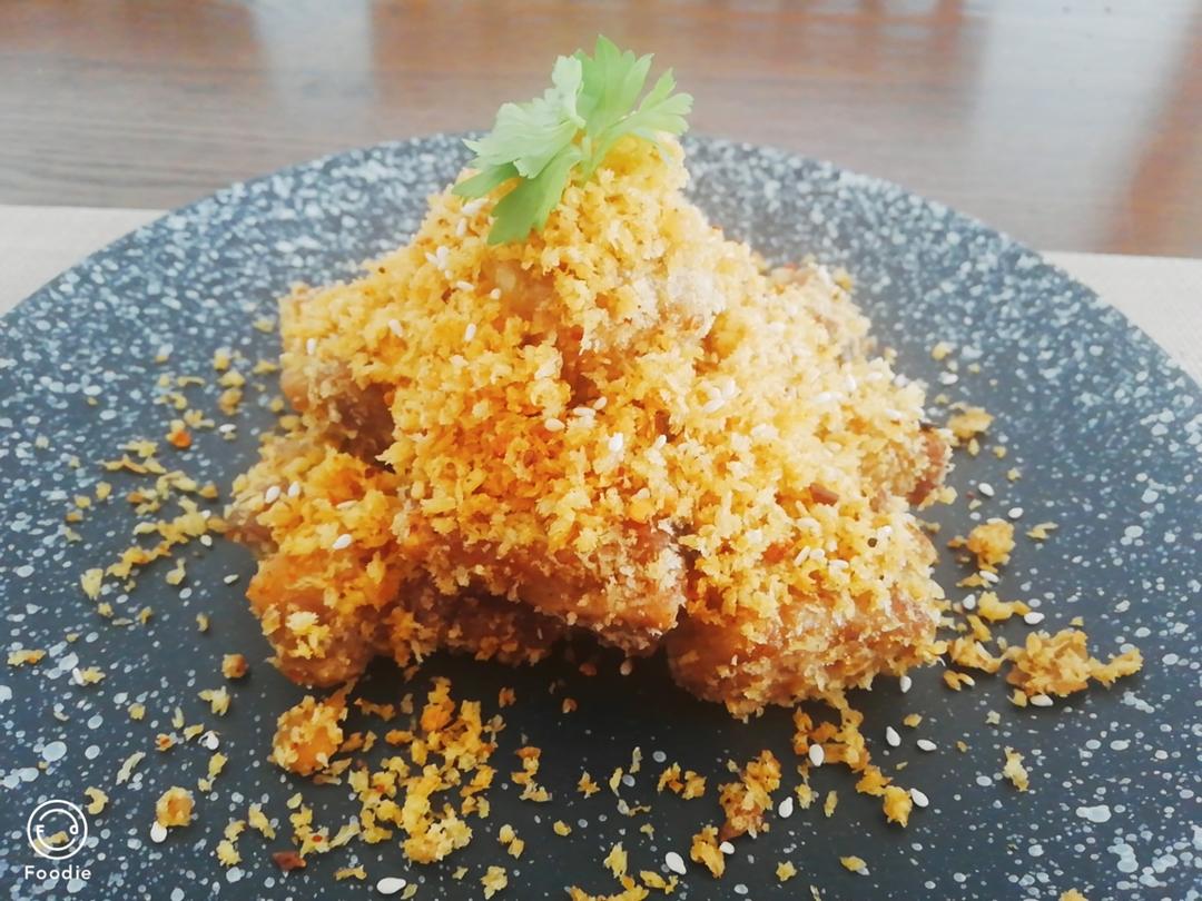 金沙排骨的做法