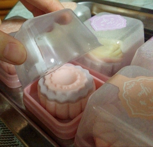 冰皮月饼（椰浆皮豆沙馅）