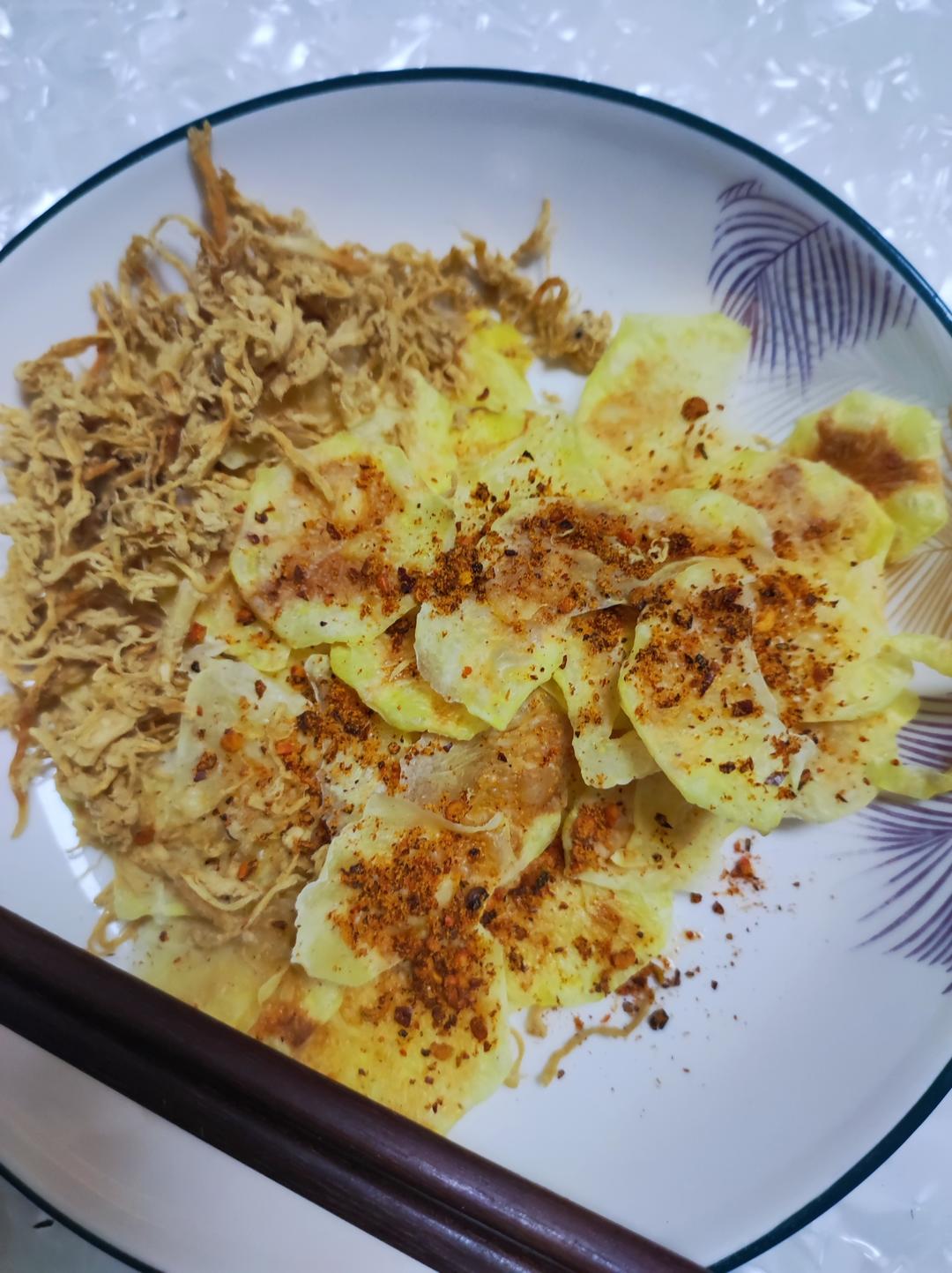 六分钟低热量(无油)微波炉版土豆片