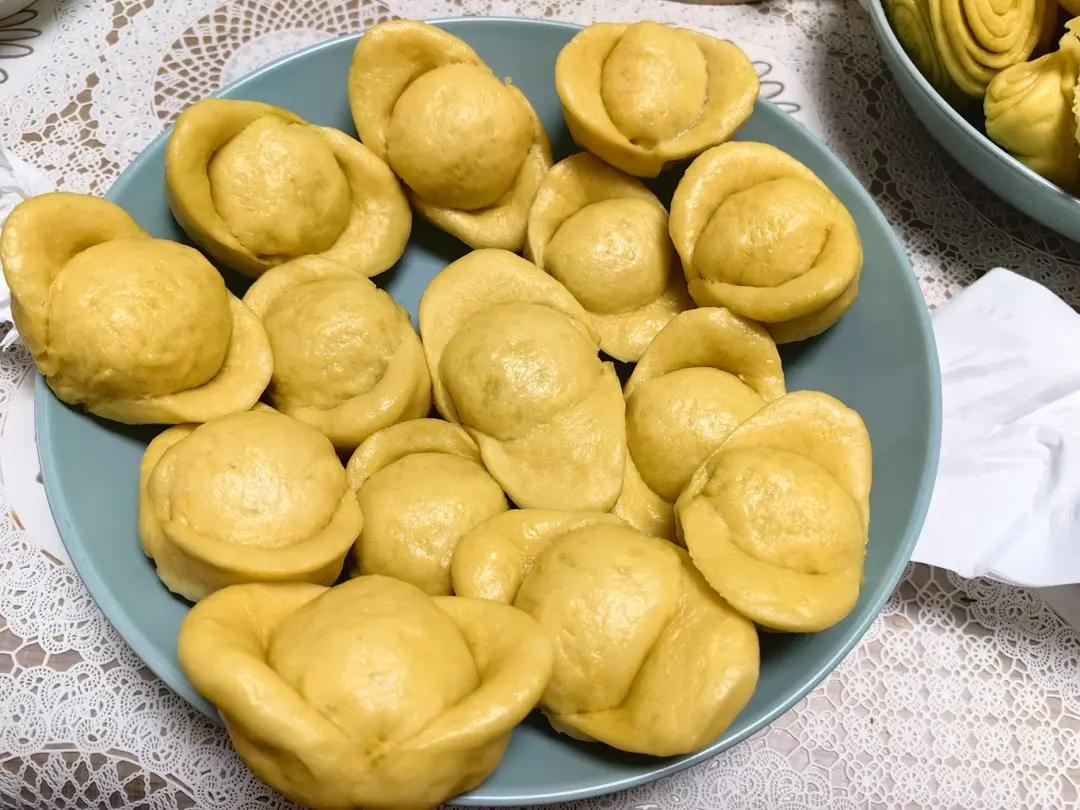 牛奶南瓜馒头：常规馒头+元宝馒头做法