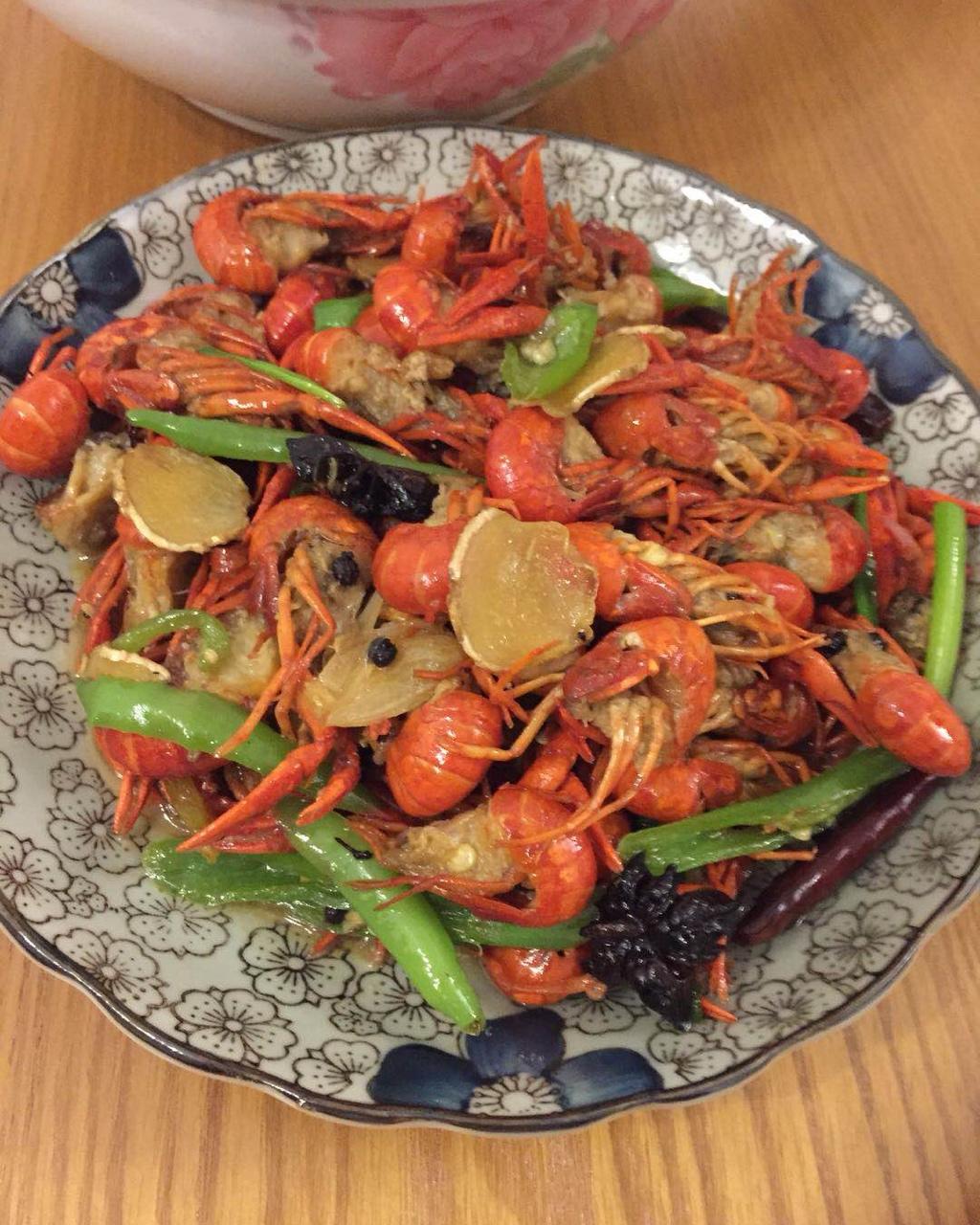 麻辣小龙虾