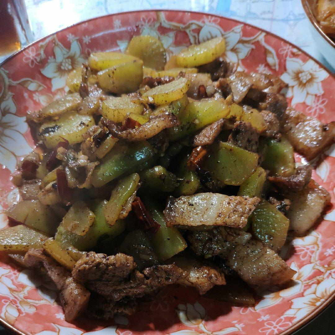 莴笋炒肉