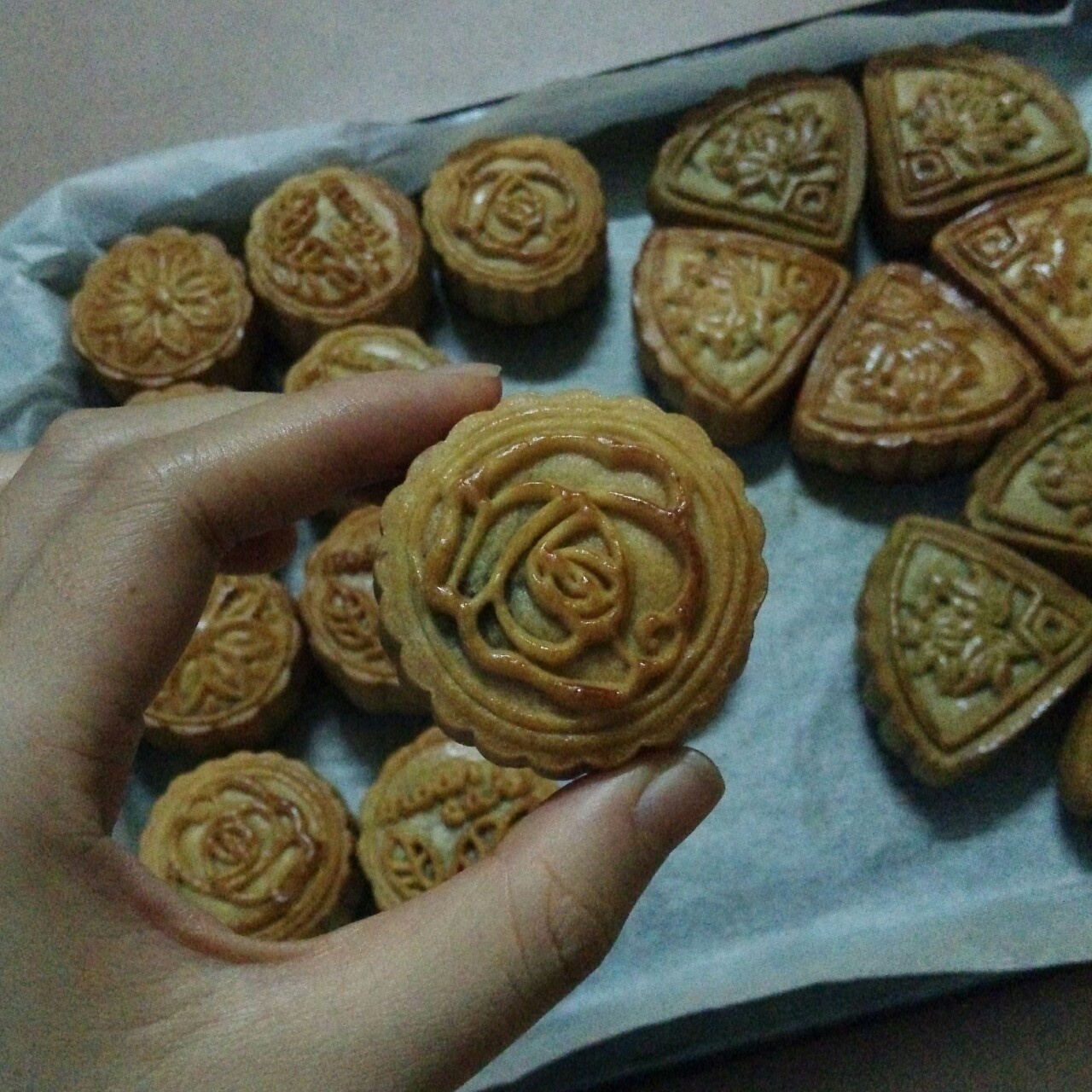 广式月饼——蛋黄莲蓉月饼