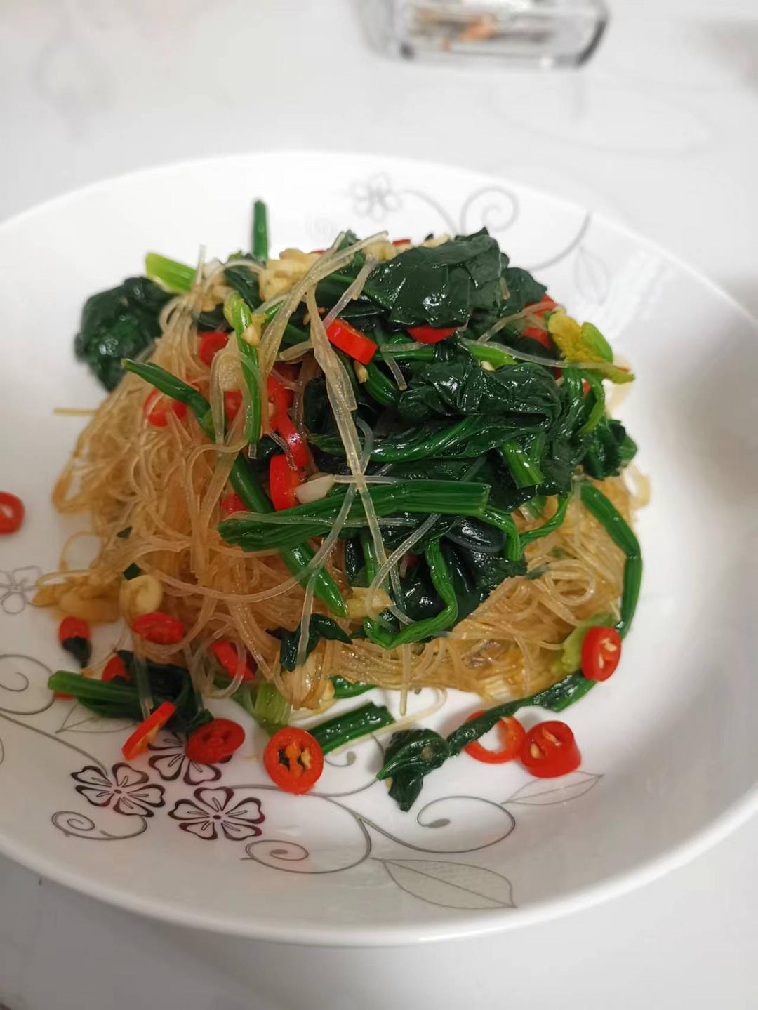 万能凉拌菜料汁（凉拌菠菜粉丝）