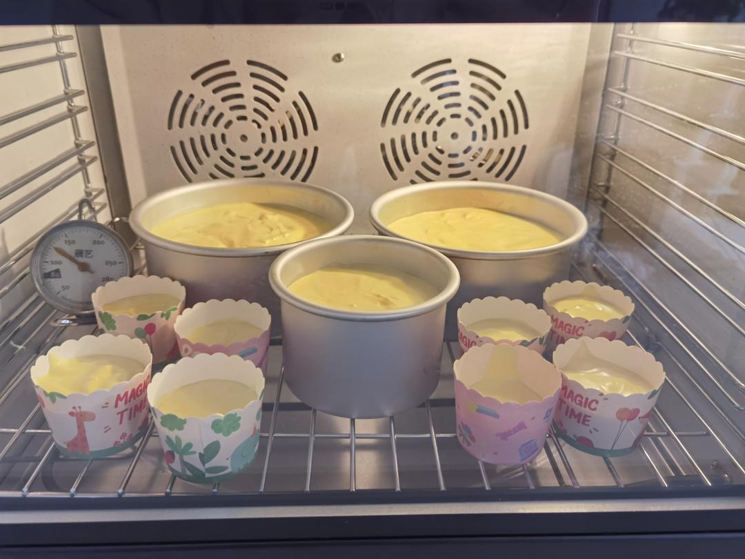 不凹底不塌陷的完美戚风蛋糕