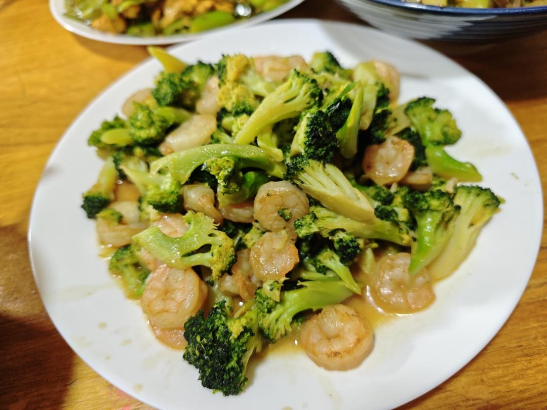 减肥去脂的西兰花炒虾仁
