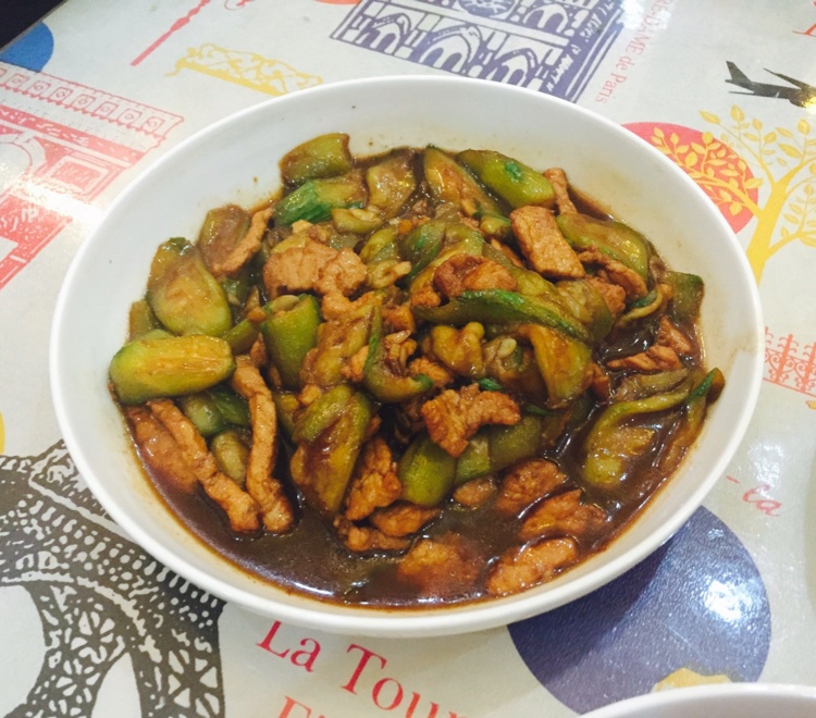 丝瓜炒瘦肉