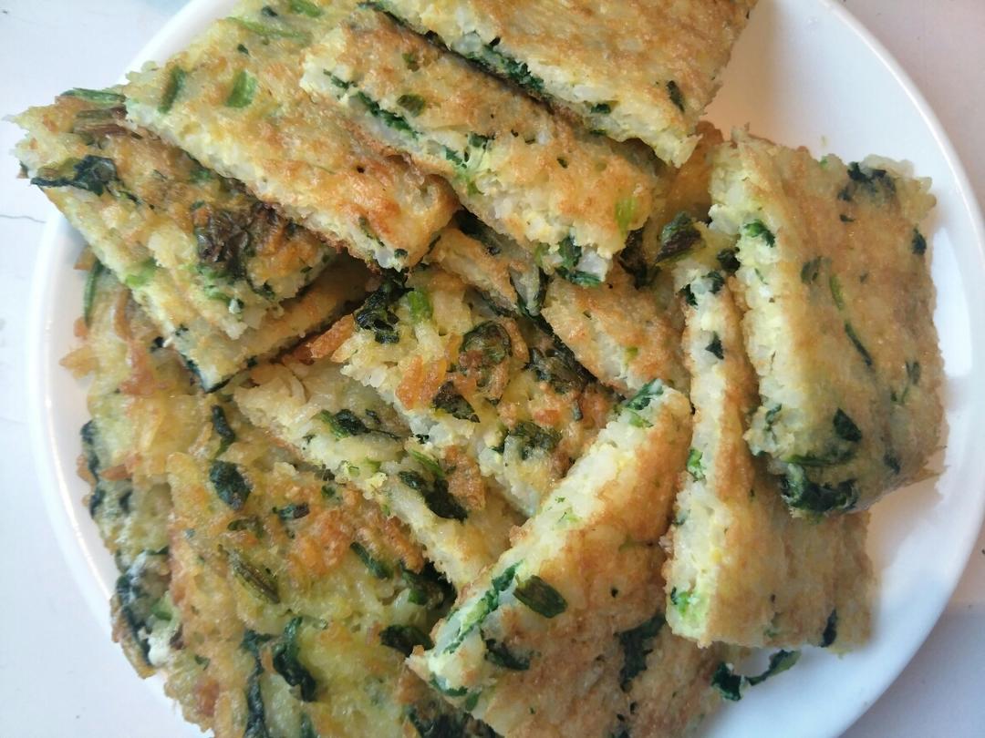 鸡蛋米饭波菜饼