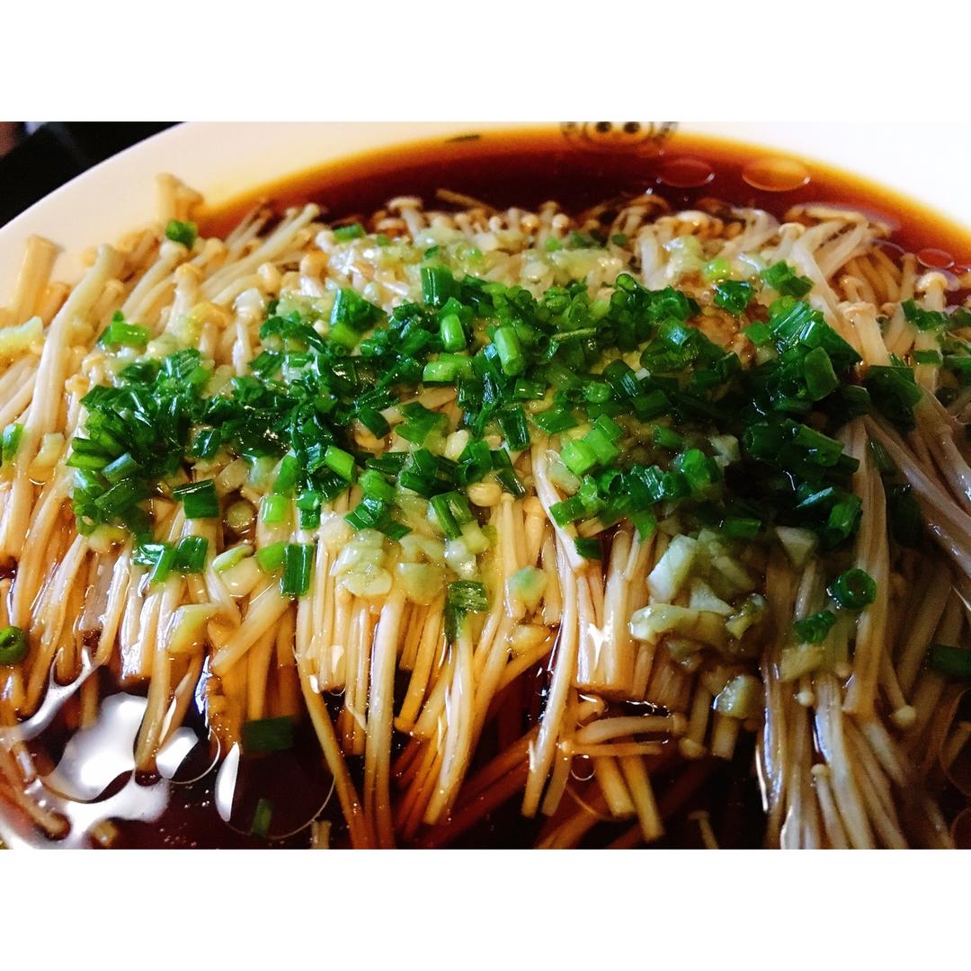 肚娘9166做的蚝油金针菇