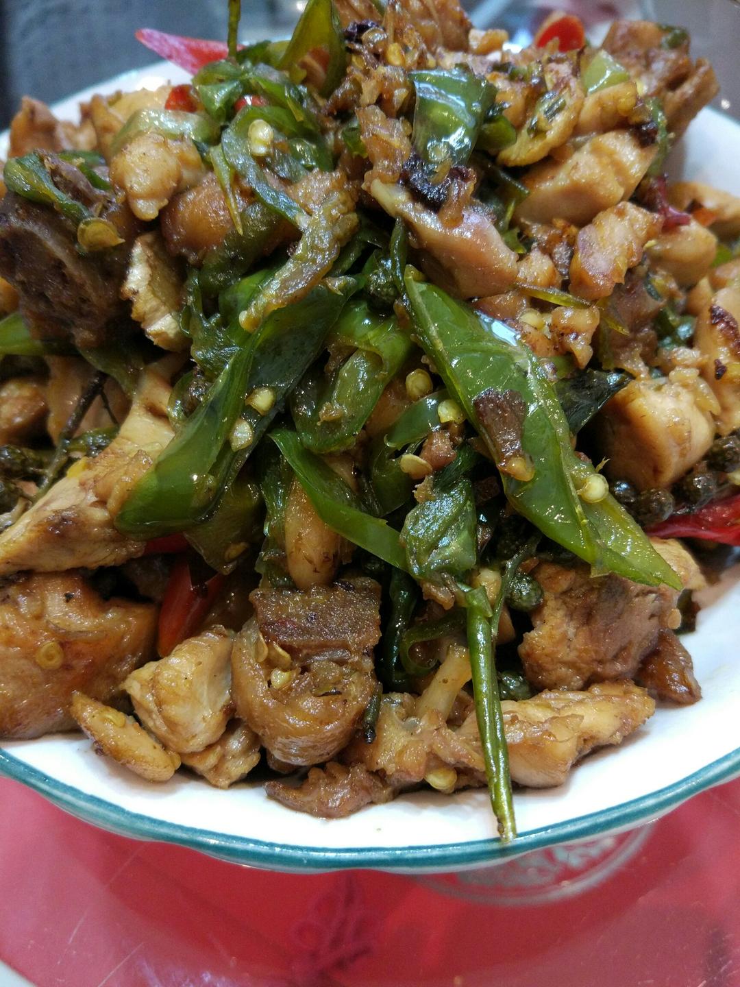 青椒小炒鸡
