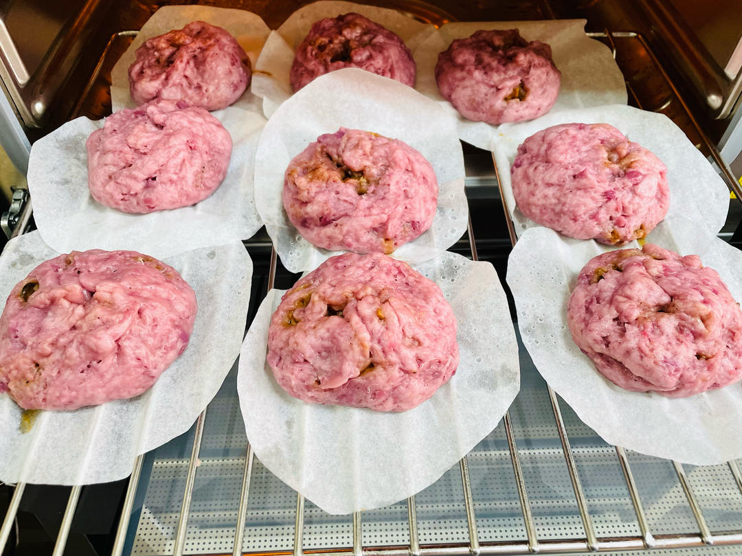 超级好吃的酱肉包