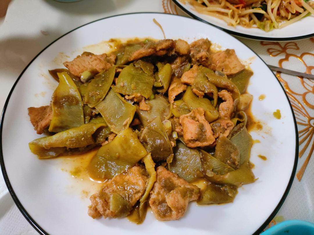 炖冻豆角
