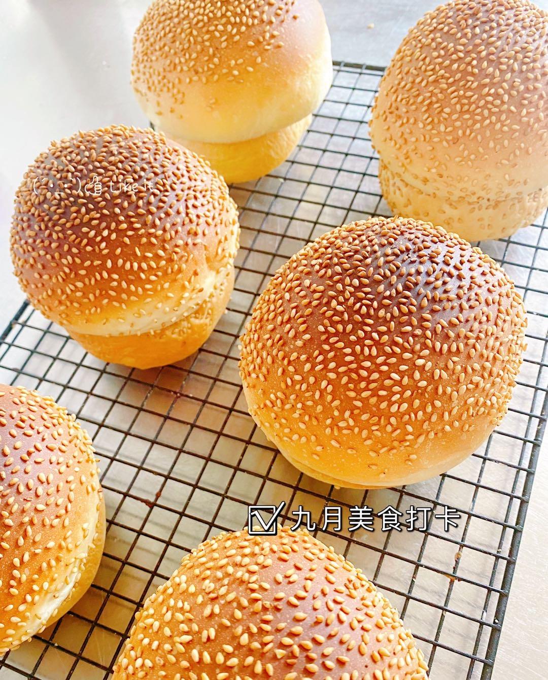 做了10000个汉堡胚后，我来教你最简单的做法