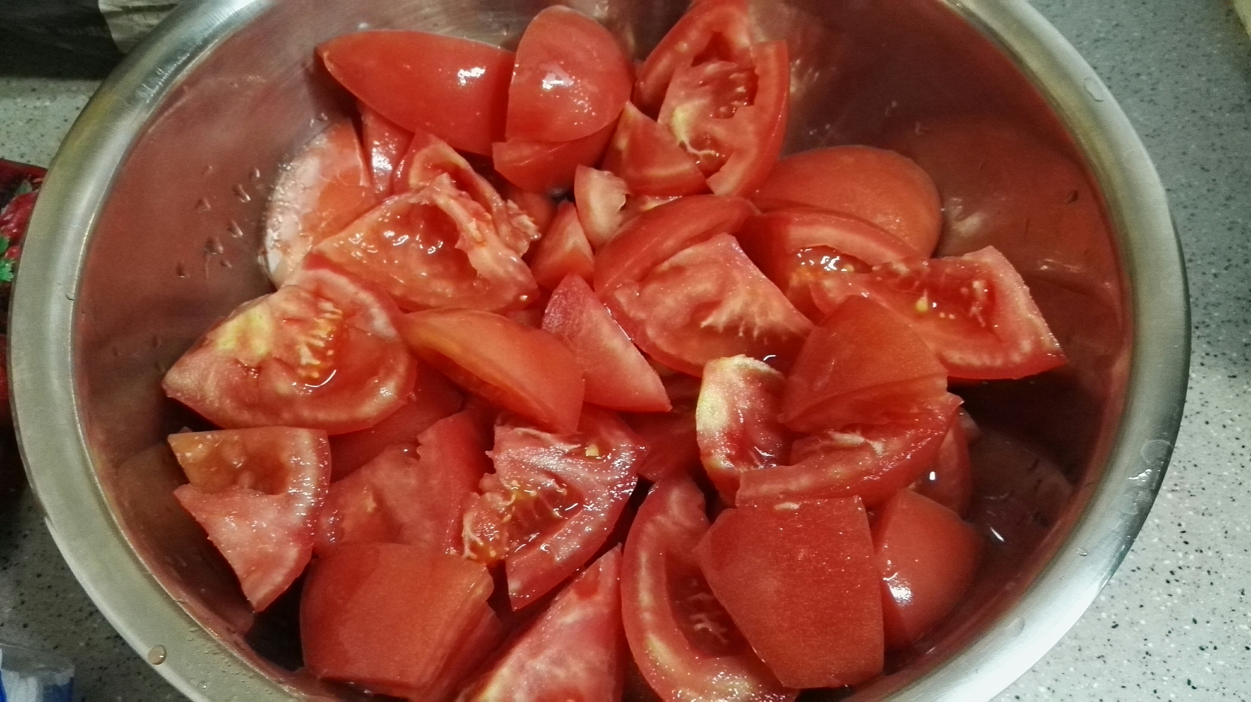 新派番茄炒蛋的做法 步骤1
