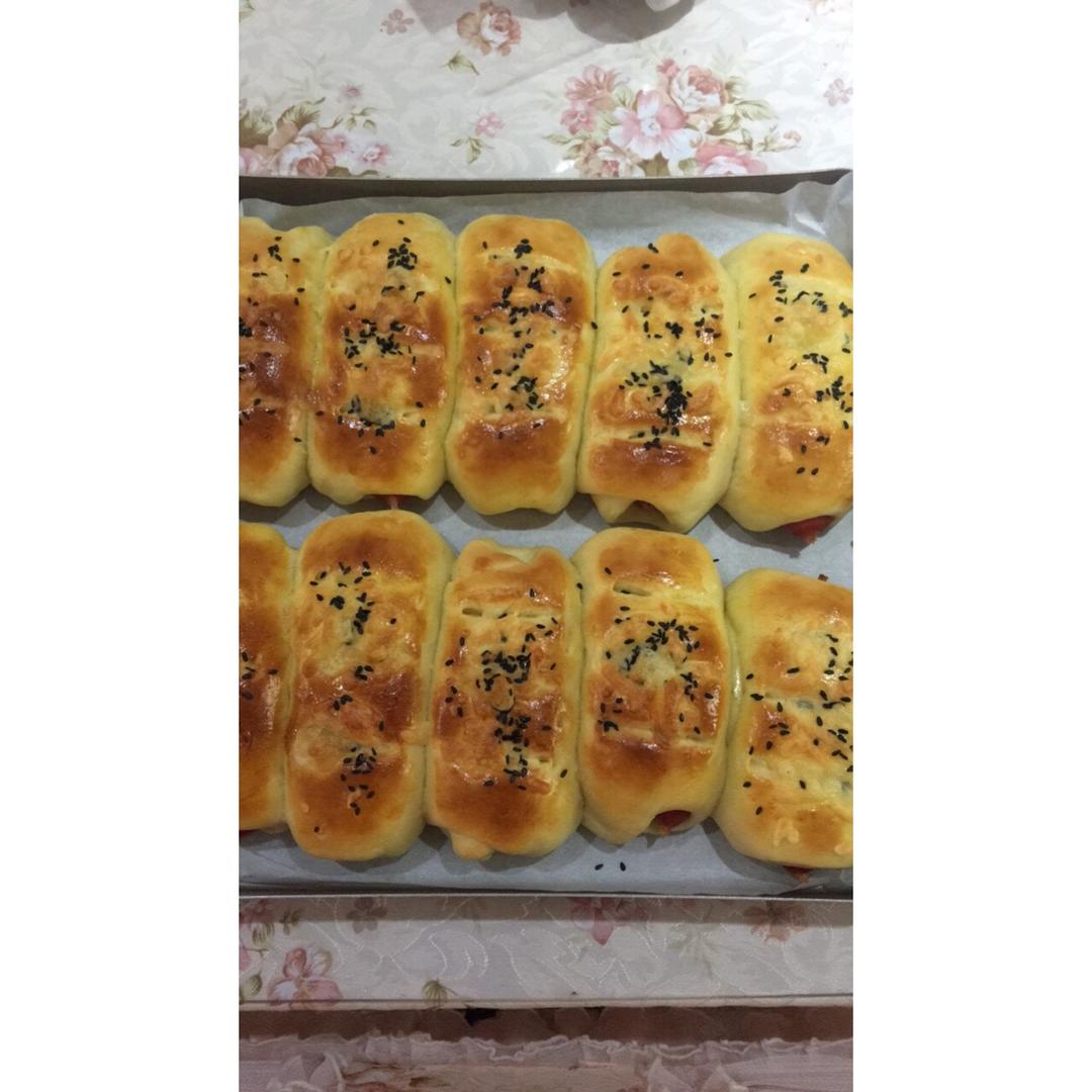 火腿肠早餐面包（一次发酵法）
